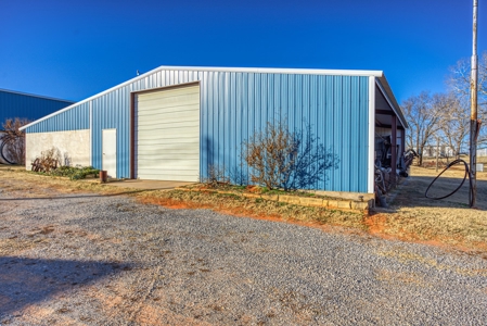 Commercial Buildings and Land For Sale in Beckham County, OK - image 35