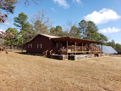 Winding Stair Mountain Off-Grid Cabin in National Forest - image 4