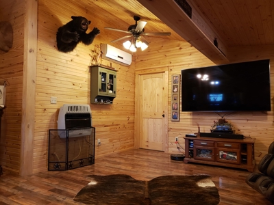 Winding Stair Mountain Off-Grid Cabin in National Forest - image 10