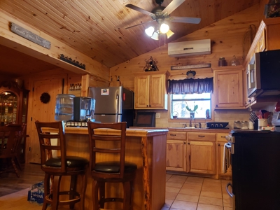 Winding Stair Mountain Off-Grid Cabin in National Forest - image 9