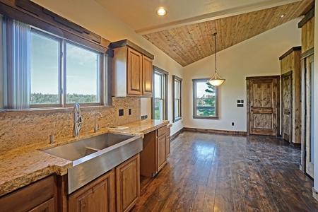 Ridgway Ouray CO Mountain View Home Garage Acreage For Sale - image 13