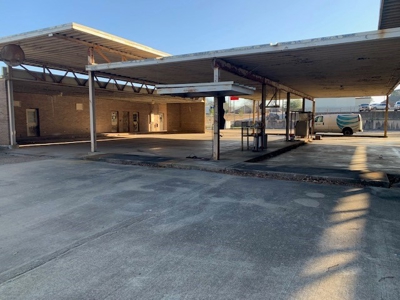 Vacant Commercial Building For Sale - image 10