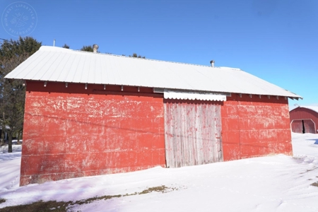 278+/- acre farm in the Township of Trenton, Dodge County - image 43