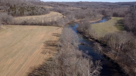 Hunting Riverfront Farm For Sale in Belvidere Tennessee - image 34