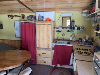 Cabin on 40+ Acres in Cathedral Peak Ranch Near Public Land - image 13