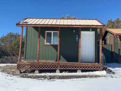 Cabin on 40+ Acres in Cathedral Peak Ranch Near Public Land - image 3