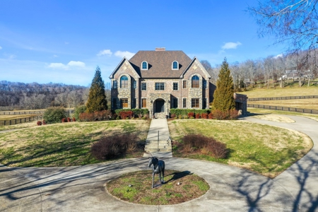 Country Estate Home For Sale In Franklin, TN - image 5