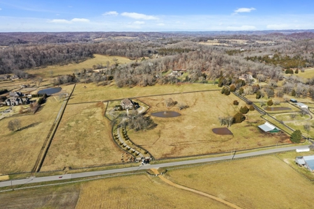 Country Estate Home For Sale In Franklin, TN - image 33