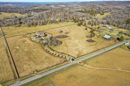 Country Estate Home For Sale In Franklin, TN - image 36