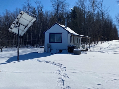 Off Grid Cabin with 86 Acres - image 2