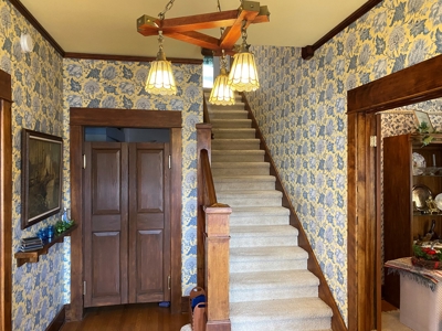 Historic home in Paonia CO has 8 bedrooms, guest apartment - image 5