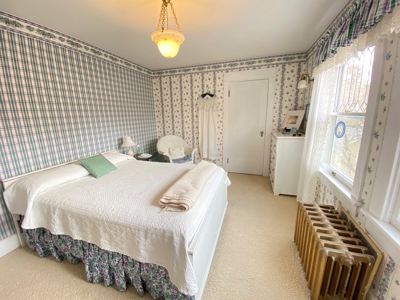 Historic home in Paonia CO has 8 bedrooms, guest apartment - image 17