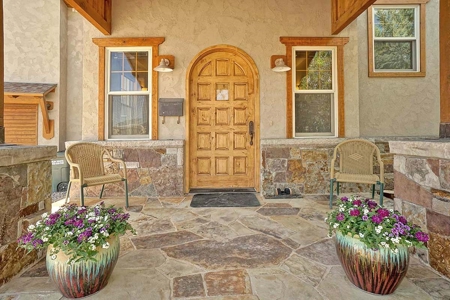 Solar Ranch Ridgway Colorado Mountain View Custom Home - image 3