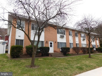 Apartment Building, Cumberland MD - image 7