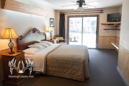 5 acres m/l. Shannon County Missouri RIVERS EDGE RESORT - image 9