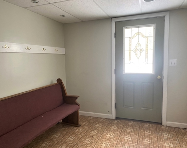 Bed & Breakfast, Lodge or Hotel Potential - image 5