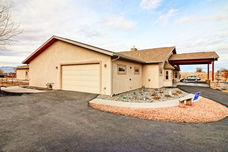 Senior care facility and business for sale in Grand Junction - image 32