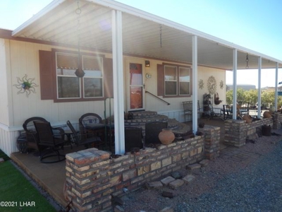 Salome, AZ Home on 1 Acre Lot with detached garage and well - image 2