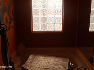 Salome, AZ Home on 1 Acre Lot with detached garage and well - image 13