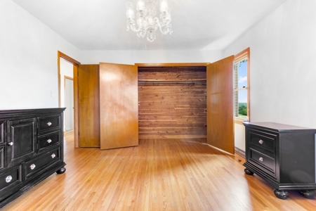 Tennessee Estate with Farm Land & Guest House for Sale - image 45