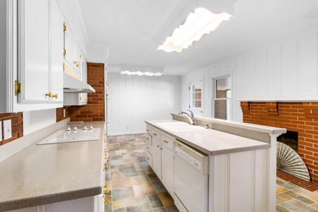 Tennessee Estate with Farm Land & Guest House for Sale - image 41