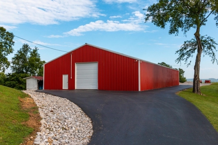 Tennessee Estate with Farm Land & Guest House for Sale - image 7
