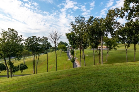 Tennessee Estate with Farm Land & Guest House for Sale - image 19