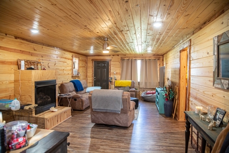 Chicken House Farm with 40 Acres For Sale Hartford, AL - image 11