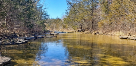 Country Home and Acreage for Sale in Ozark County, Missouri - image 33