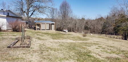Country Home and Acreage for Sale in Ozark County, Missouri - image 38