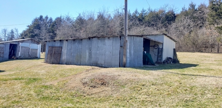 Country Home and Acreage for Sale in Ozark County, Missouri - image 37