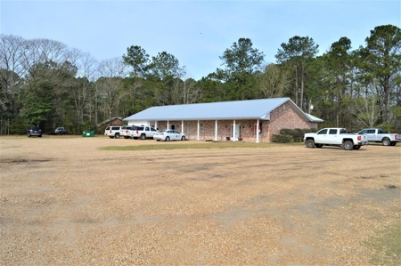 Commercial Office Building for Sale, Liberty, MS - image 1