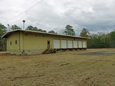 Commercial Building For Sale On 2+ Acres In Palestine Texas - image 4
