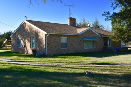 8,057 Acre Kansas Cattle and Farmland Ranch For Sale - image 20