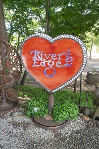 Income Producing River Front Resort - image 39