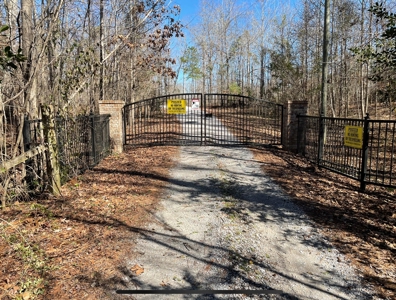 Private Hunting Retreat Minutes From Montgomery - image 2