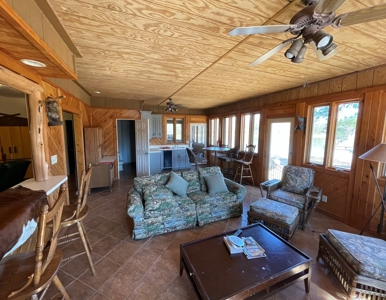 Private Hunting Retreat Minutes From Montgomery - image 10