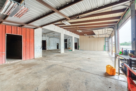 Commercial Property For Sale Beckham Co - image 15