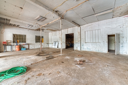 Commercial Property For Sale Beckham Co - image 18