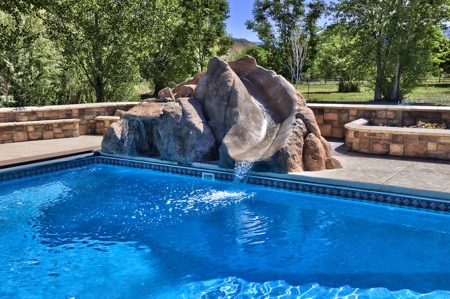 Colorado Waterfront Luxury Home on Acreage Michael Krieg - image 31