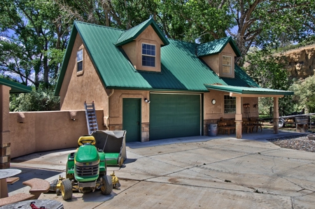 Colorado Waterfront Luxury Home on Acreage Michael Krieg - image 35
