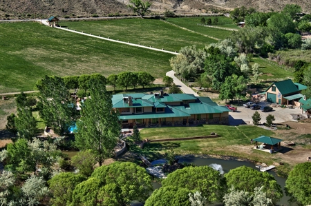 Colorado Waterfront Luxury Home on Acreage Michael Krieg - image 36