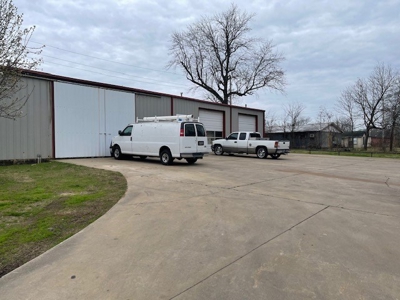 Profitable Auto Glass & Body shop for sale in Hope, AR - image 1