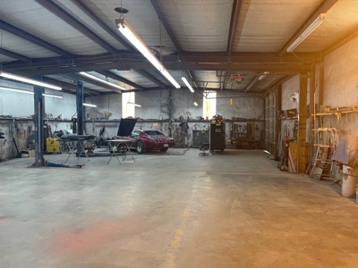 Profitable Auto Glass & Body shop for sale in Hope, AR - image 14