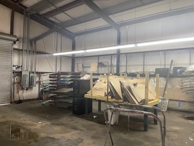 Profitable Auto Glass & Body shop for sale in Hope, AR - image 3