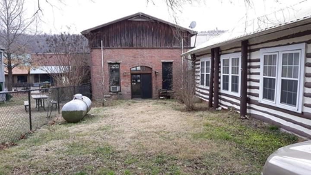 Historic Commercial Retail Building Main St Leslie, AR - image 6
