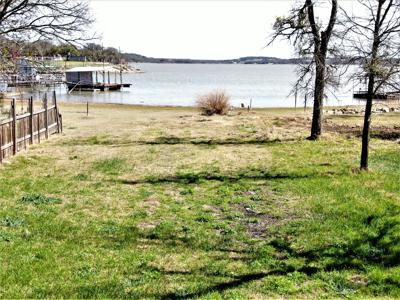 Water Front Lot on Lake Brownwood - image 1