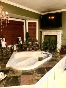 Home, Live Water, Land, Horse, for sale in Missouri Ozarks - image 7