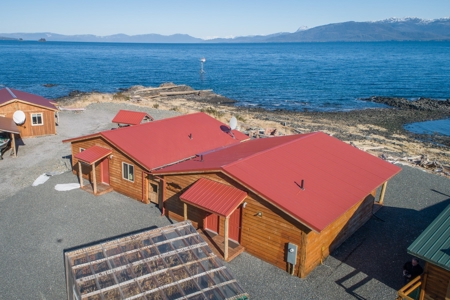 Home and Rental Cabins for sale in Alaska - image 7