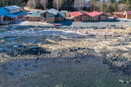 Home and Rental Cabins for sale in Alaska - image 3